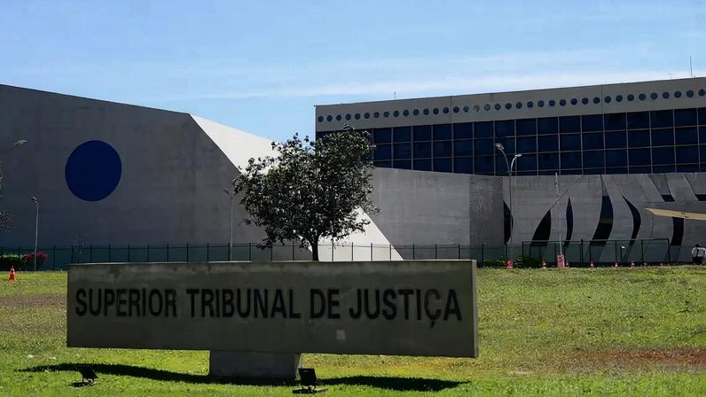 STJ condenou Jorge de Oliveira Santos a uma pena de 23 anos e 3 meses de reclusão, além da perda do cargo público