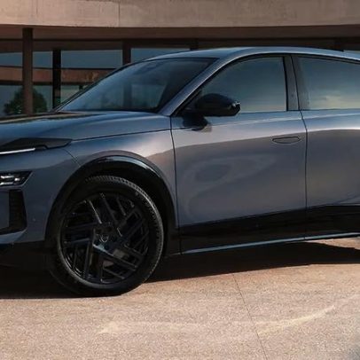 Lancia Gamma estreia na Europa com base no Peugeot 3008 e antecipa Jeep Compass