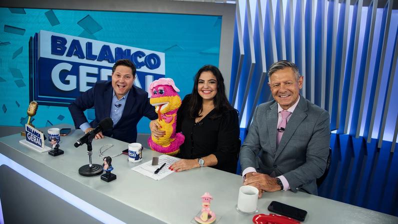 Eleandro Passaia comanda tarde de alta audiência no 'Balanço Geral SP'