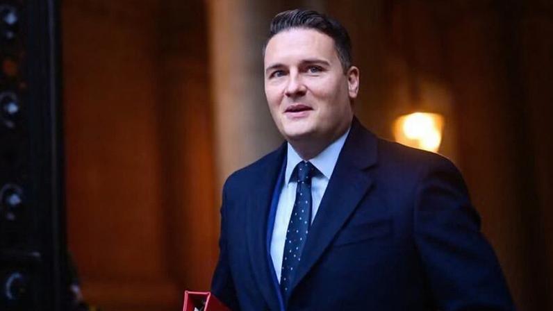 O ex-ministro da Saúde Wes Streeting, que integrou o gabinete de Keir Starmer nos últimos 2 anos e agora entra na disputa pela liderança do Partido Trabalhista