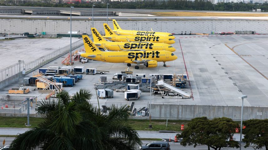 Como a crise da Spirit Airlines impacta suas férias