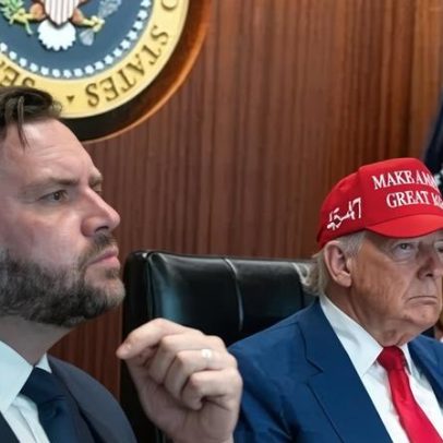 Trump e JD Vance anunciam progresso em negociações com o Irã