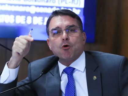 O senador e pré-candidato a presidência Flávio Bolsonaro