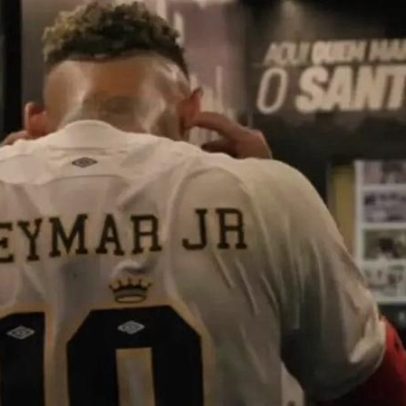 Neymar vira assunto em Santos x Coritiba após críticas de torcedores