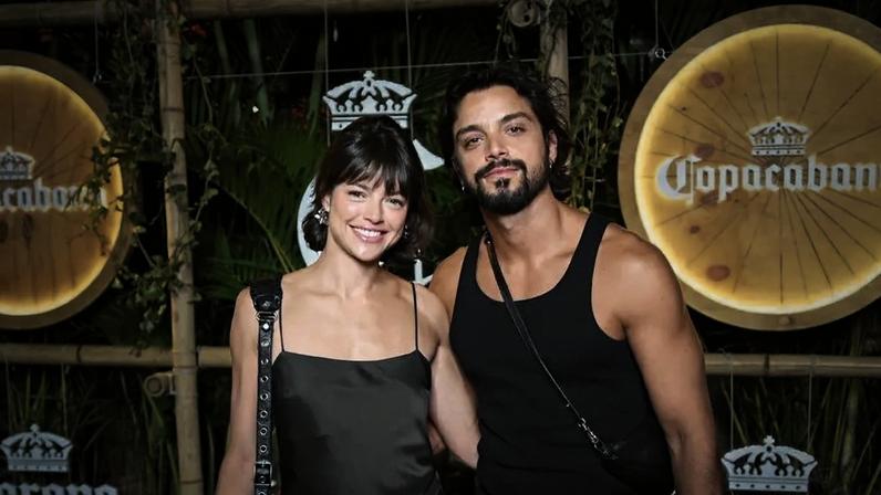 Agatha Moreira e Rodrigo Simas
