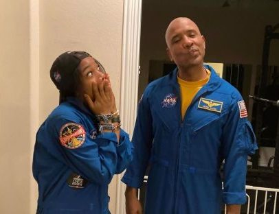 Filha do astronauta Victor Glover comenta missão do pai à CNN