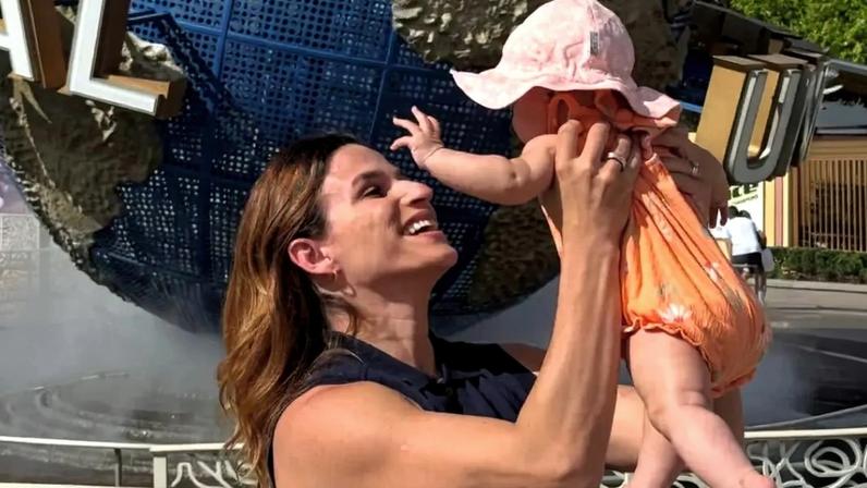 Jade Barbosa e a filha (Redes Sociais/Reprodução)