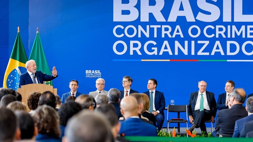 Presidente da República, Luiz Inácio Lula da Silva, durante Lançamento do Programa Brasil Contra o Crime Organizado, no Palácio do Planalto. Brasília-DF.