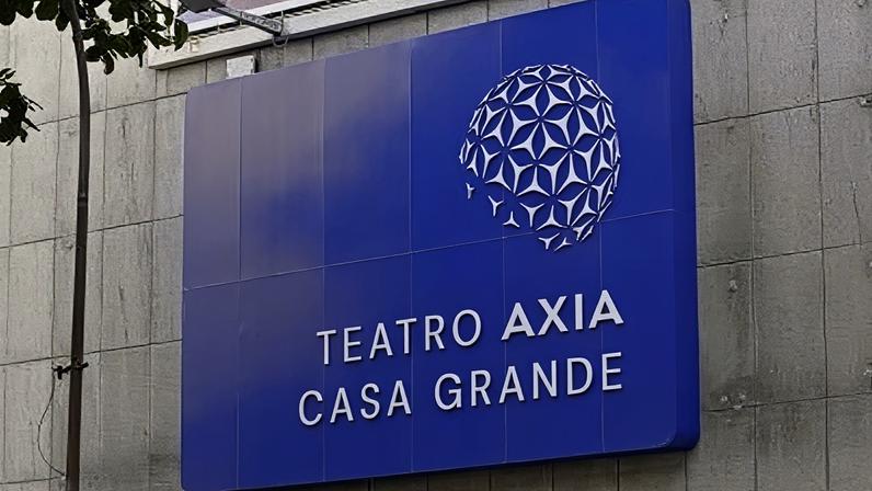 Foto Fachada Teatro AXIA Casa Grande