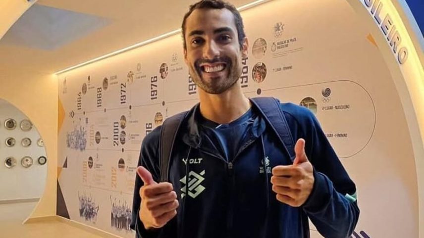 Douglas Souza retornou a Saquarema após cinco anos para os treinos com a Seleção (Foto: Reprodução/Instagram)