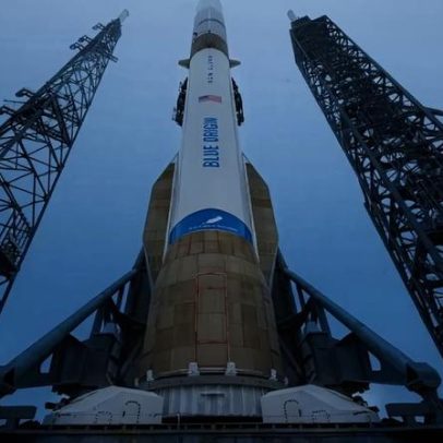 Elon Musk comenta sobre explosão do foguete de Bezos