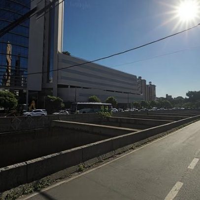 Motociclista morre após queda no Ribeirão Arrudas e ser arrastado pela correnteza em BH