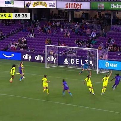 Washington vence Orlando 4-2 com defesa decisiva de Sandymaciver