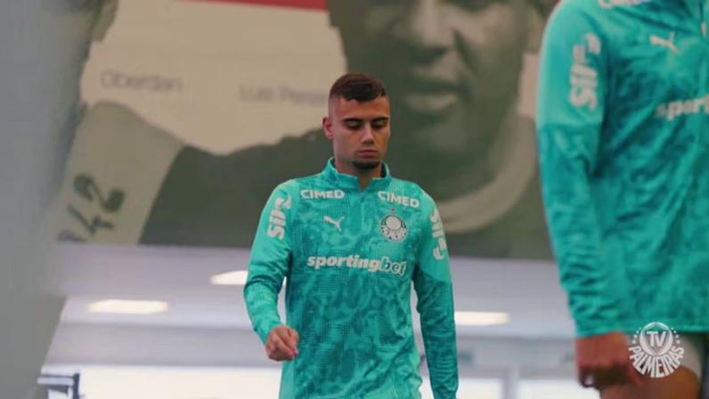 O Palmeiras treinou nesta quinta-feira (21), na Academia de Futebol, e iniciou a preparação para o confronto com o Flamengo, no Maracanã, pela 17ª rodada do Campeonato Brasileiro.