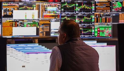 Mercado de renda variável reage a dados econômicos