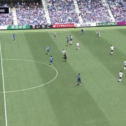 Empate 2 a 2 entre V-Varen Nagasaki e Vissel Kobe na J1 League