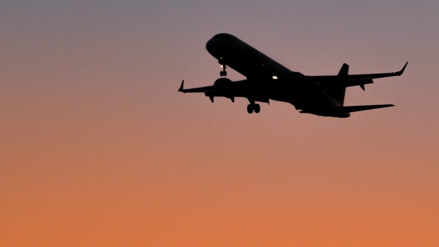 Ano eleitoral pode impactar diretamente o bolso de viajantes e empresas