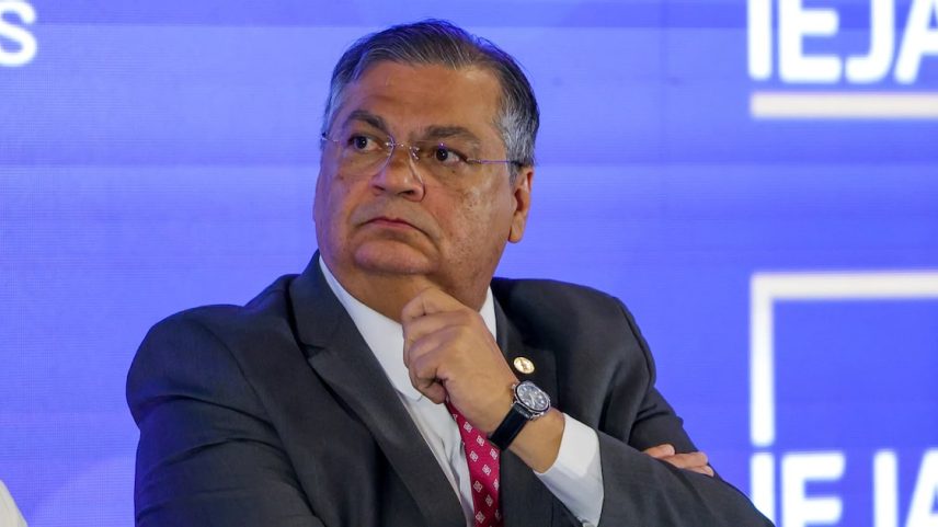 Dino, que é presidente da Primeira Turma, vai definir uma data para a discussão sobre aposentadoria compulsória