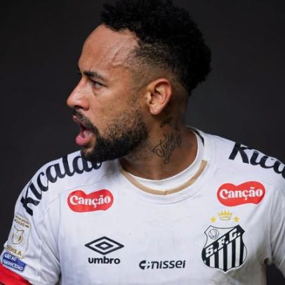 Leitura labial revela erro de comunicação que tirou Neymar de campo por engano
