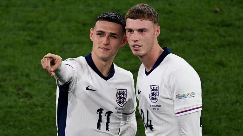 Treinador alemão deixa destaques de Chelsea e Manchester City fora de lista e corta medalhões