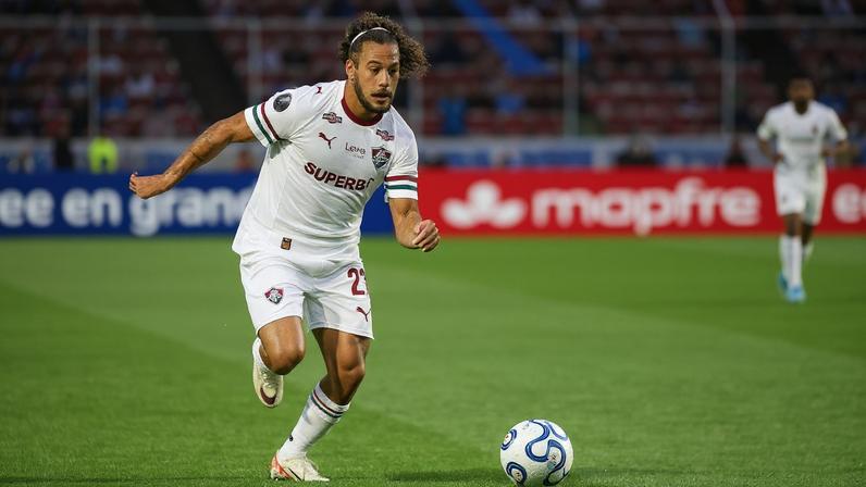 Guga em ação em Bolívar x Fluminense
