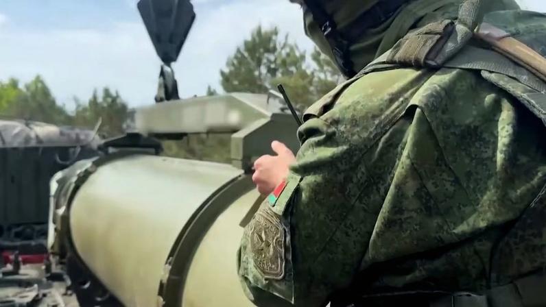 Rússia envia munições nucleares para instalações de Belarus