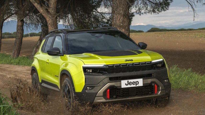 Jeep Avenger 4xe. Foto: AFPH