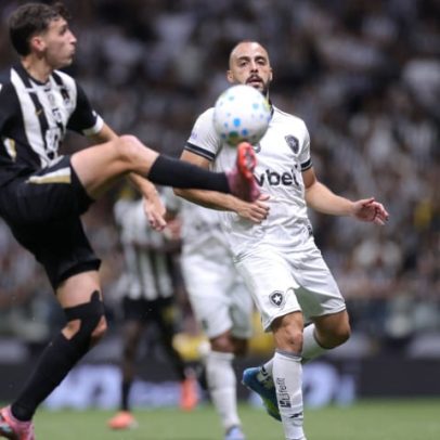 Botafogo marca nos minutos finais e empata com o Atlético