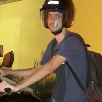 Jovem é atingido por bala perdida ao voltar do trabalho em BH