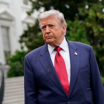 Trump aguarda resposta do Irã e ameaça ampliar medidas se rejeitar proposta