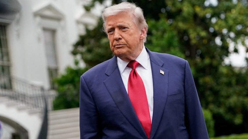 Donald Trump espera por uma resposta em breve do Irã sobre a guerra