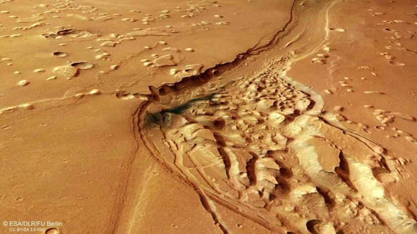 Imagem da Mars Express revela terreno caótico em Shalbatana Vallis, próximo ao equador marciano. (Imagem: ESA/DLR/FU Berlin)