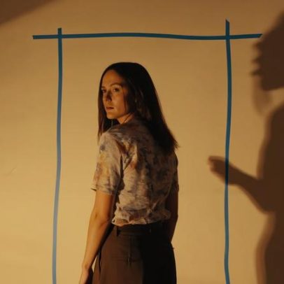 Backrooms: Um Não-Lugar transforma o vazio em terror psicológico