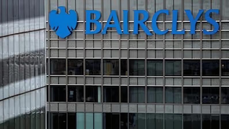 Santander contrata CEO da Barclays Espanha para reforçar banca de investimento