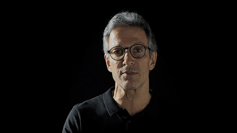 Na imagem, o governador de Minas Gerais, Romeu Zema; ele defende impeachment de integrantes da Corte