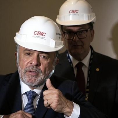Lula rebate críticas a 6x1 e afirma que ninguém vai impor nada pela força
