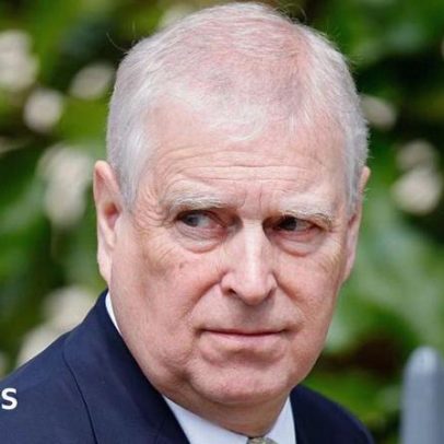 Documentos sobre nomeação de Mountbatten-Windsor como enviado comercial em 2001
