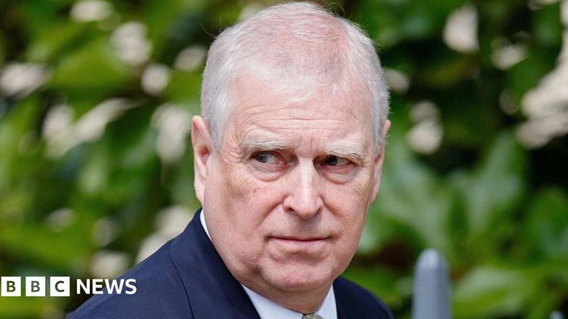 Documentos sobre nomeação de Mountbatten-Windsor como enviado comercial em 2001