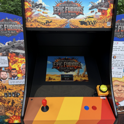 Instalação artística com jogo de guerra Trump-Irã aparece no National Mall