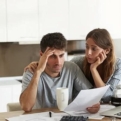 Brasileiros enfrentam desafios para equilibrar as contas