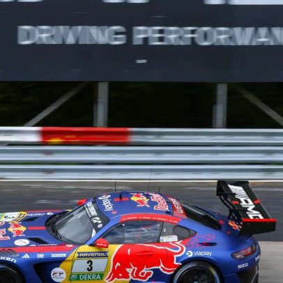 24h Nurburgring 2026: Verstappen fica em 2º e Farfus em 9º após 4 horas