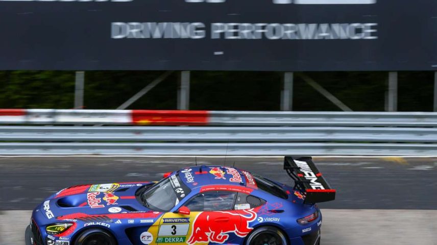 Max Verstappen durante as 24 Horas de Nurburgring