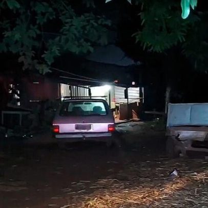 Jovem de 16 anos é morto em frente à esposa e ao filho recém-nascido