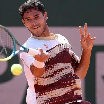 Tenista faz comentário machista sobre árbitra brasileira em Roland Garros