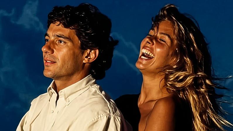 Adriane Galisteu emociona fãs ao publicar homenagem para Ayrton Senna
