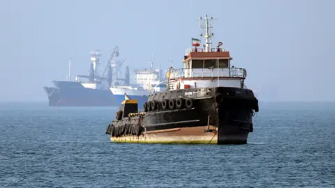 Irã alerta contra cumprir sanções dos EUA durante ataques no Golfo relatados
