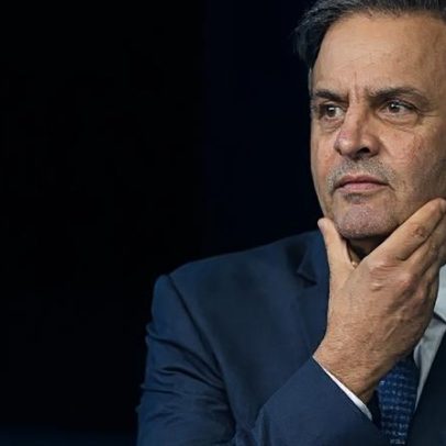 PSDB avalia lançar Aécio Neves à Presidência