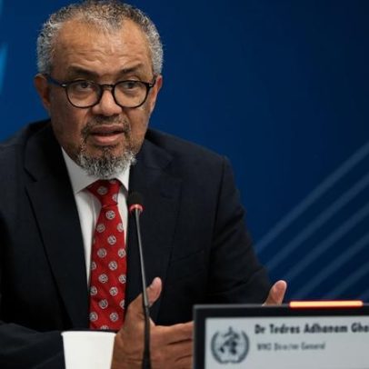 Casos de Ebola chegam a quase 600 e OMS prevê alta