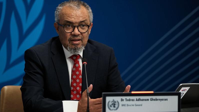 Casos de Ebola chegam a quase 600 e OMS prevê alta