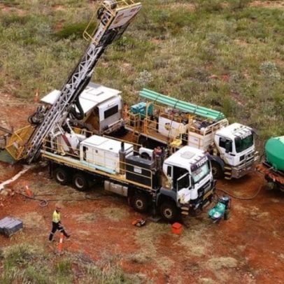 Austrália ordena que investidores ligados à China vendam ações de mineradora